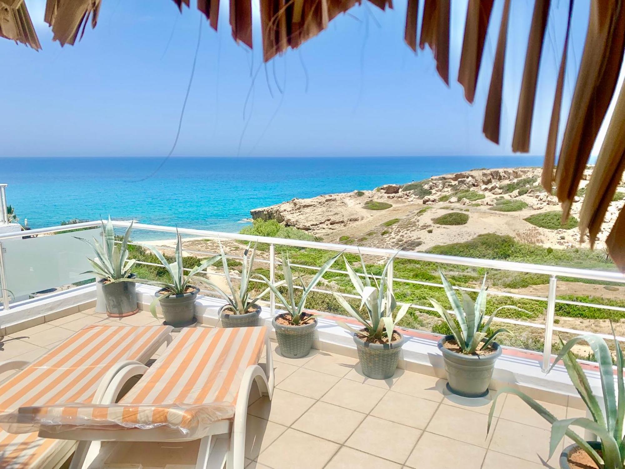 Boho Bay Apartment Akanthou Екстер'єр фото